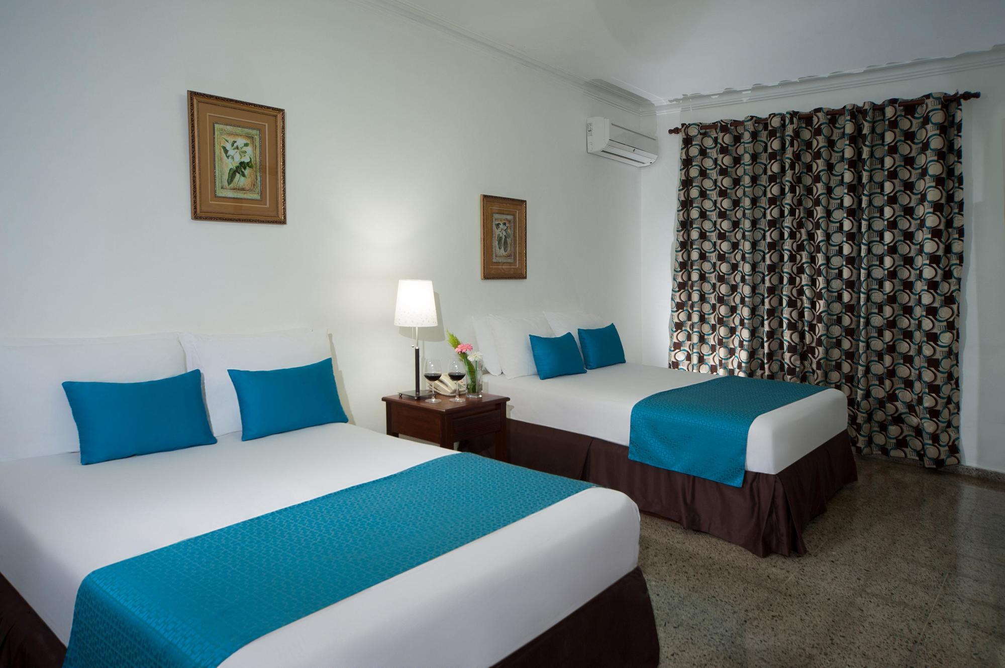 Hotel Aladino Santo Domingo Esterno foto