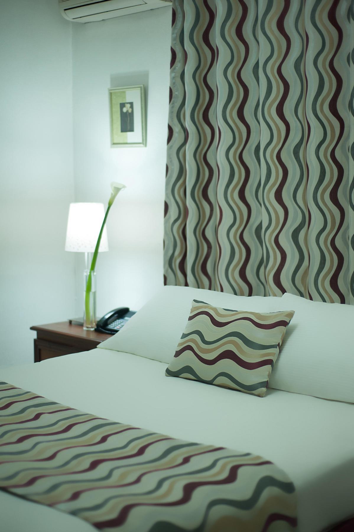 Hotel Aladino Santo Domingo Esterno foto